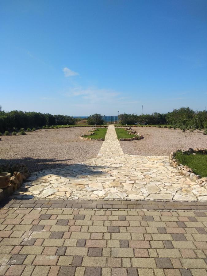 הוילה קמפופליצ'ה די רוצ'לה Mansarda Camelie Via Dei Normanni, 45 מראה חיצוני תמונה