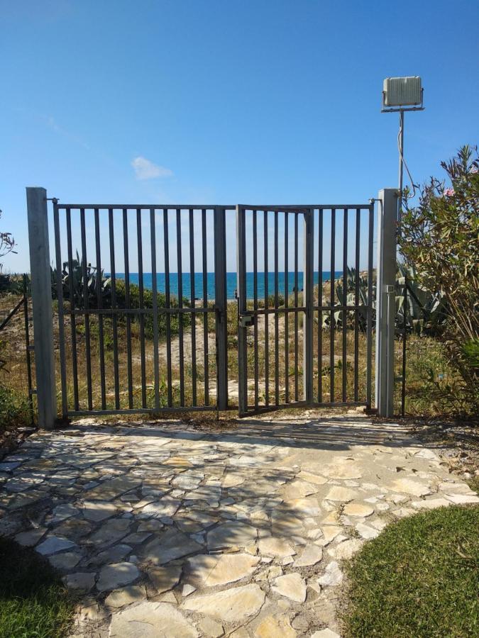 הוילה קמפופליצ'ה די רוצ'לה Mansarda Camelie Via Dei Normanni, 45 מראה חיצוני תמונה