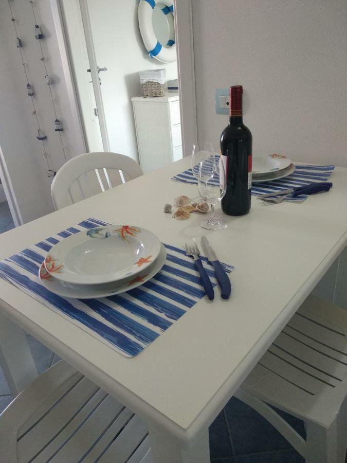 הוילה קמפופליצ'ה די רוצ'לה Mansarda Camelie Via Dei Normanni, 45 מראה חיצוני תמונה